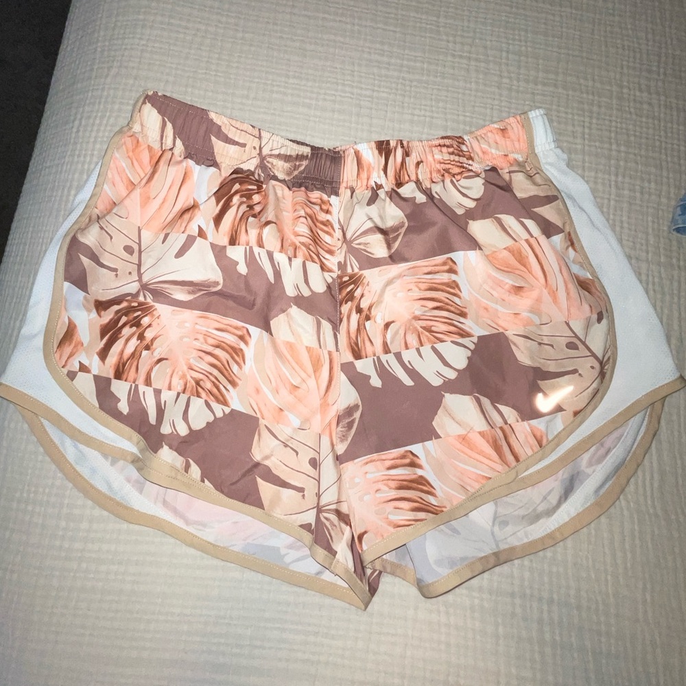Nike Tropical Print Women's Shorts
